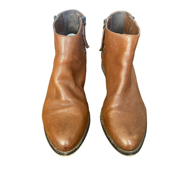 Vince Camuto Womens Ankle Boots Brown Leather Studded Pointed Toe Zipper… - Picture 3 of 9